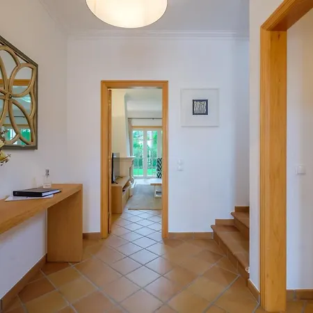 Townhouse Leonor De Aragao Holiday home *