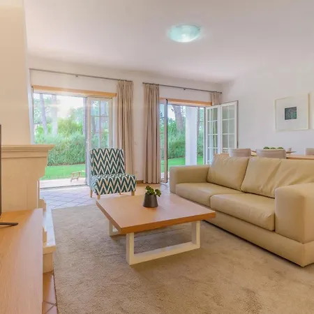 Townhouse Leonor De Aragao Holiday home *