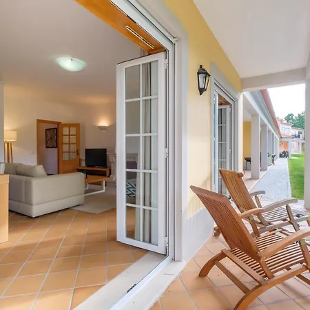 Holiday home Townhouse Leonor De Aragao