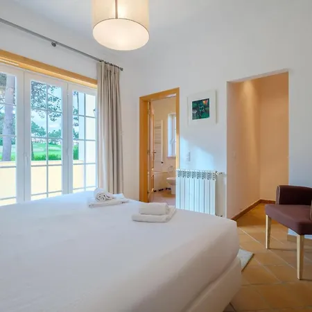 Townhouse Leonor De Aragao Holiday home Praia del Rei